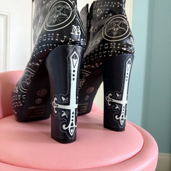 Too Fast Gothic Ouija Platform Heel Boots - Picture 5 of 10